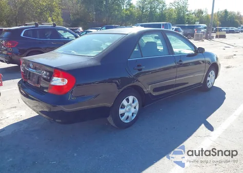 2002 Toyota Camry Le из США, поврежденный, VIN 4T1BE32K42U058775